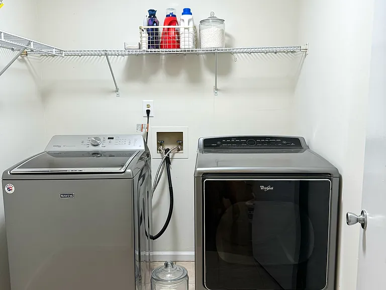 240 Seagraves Dr #240 — Photo 7
