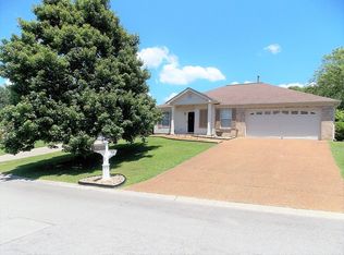 708 Jaywood Dr, Old Hickory, TN 37138