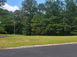 9881 Star Dust Dr, Tuscaloosa, AL 35405