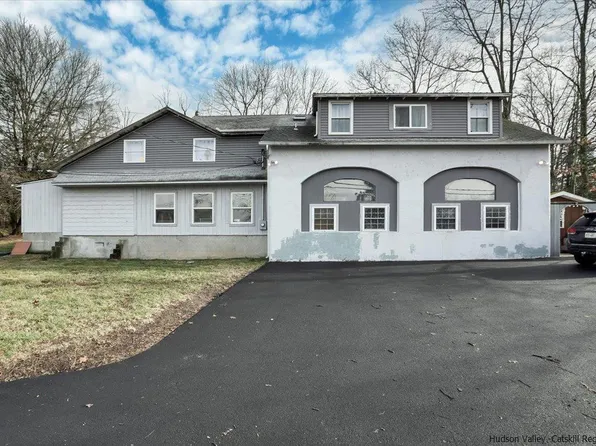 158 Tuckers Corners, Highland, NY 12528