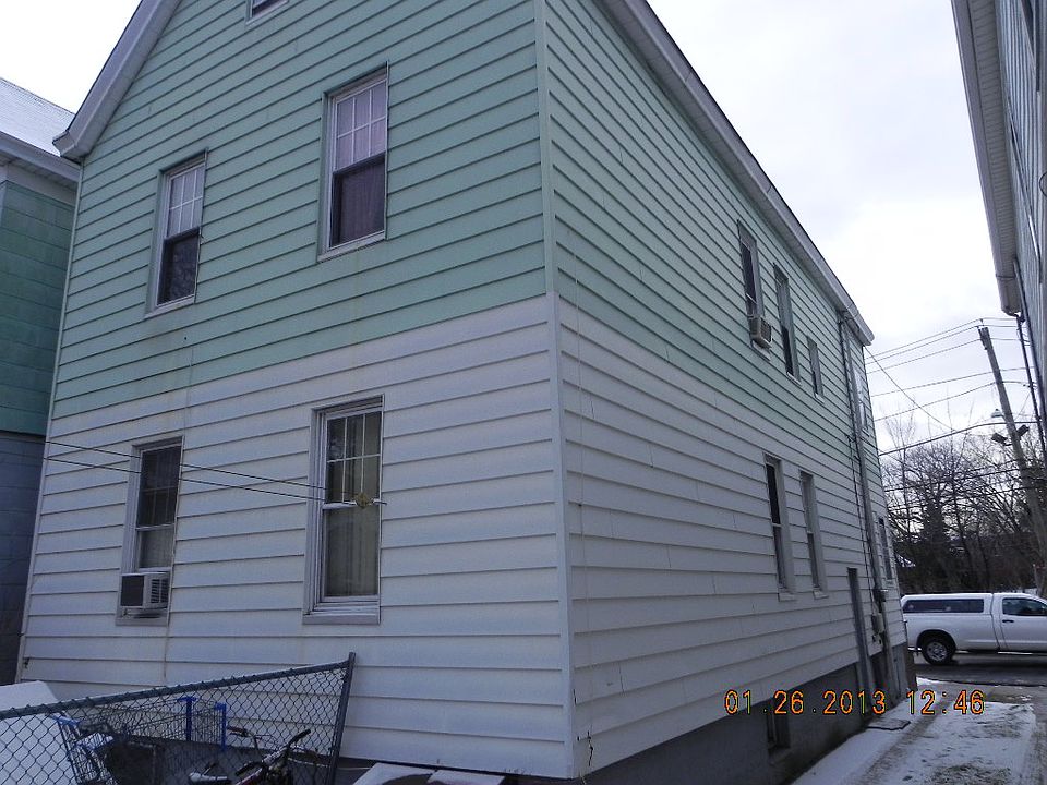 2nd image of 170 River Dr