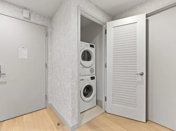 131-01 40th Road image 17 of 31