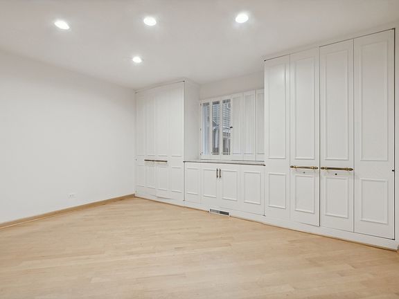 4th image of 1620 Robin Hood Pl