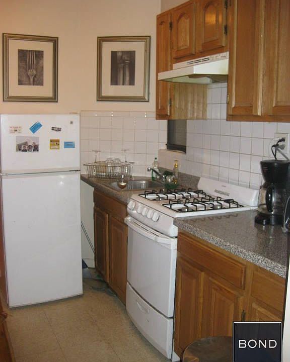 1st image of 303 E 5th St APT C1