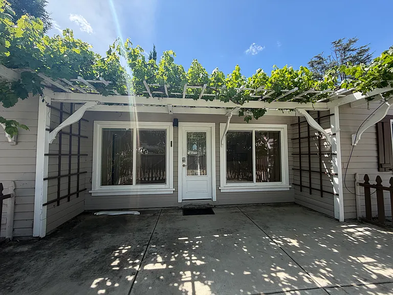 3944 Mountain View Ave — Photo 14