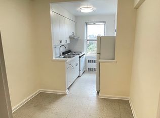 105-25 64th Ave #6G, Forest Hills, NY 11375
