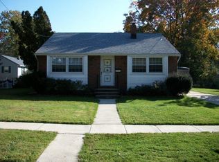 506 Jackson Ave, Magnolia, NJ 08049