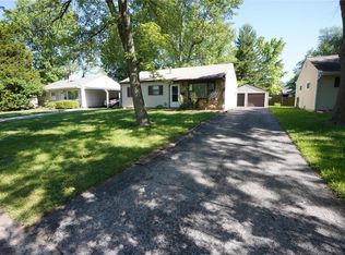 3821 N Park Dr, Belleville, IL