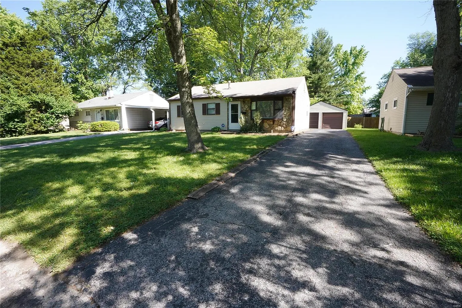 3821 N Park Dr photo 1