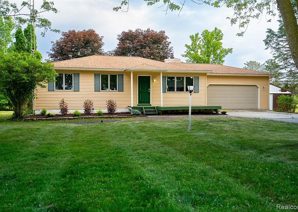 7377 Smith Rd, Gaines, MI 48436 Zillow