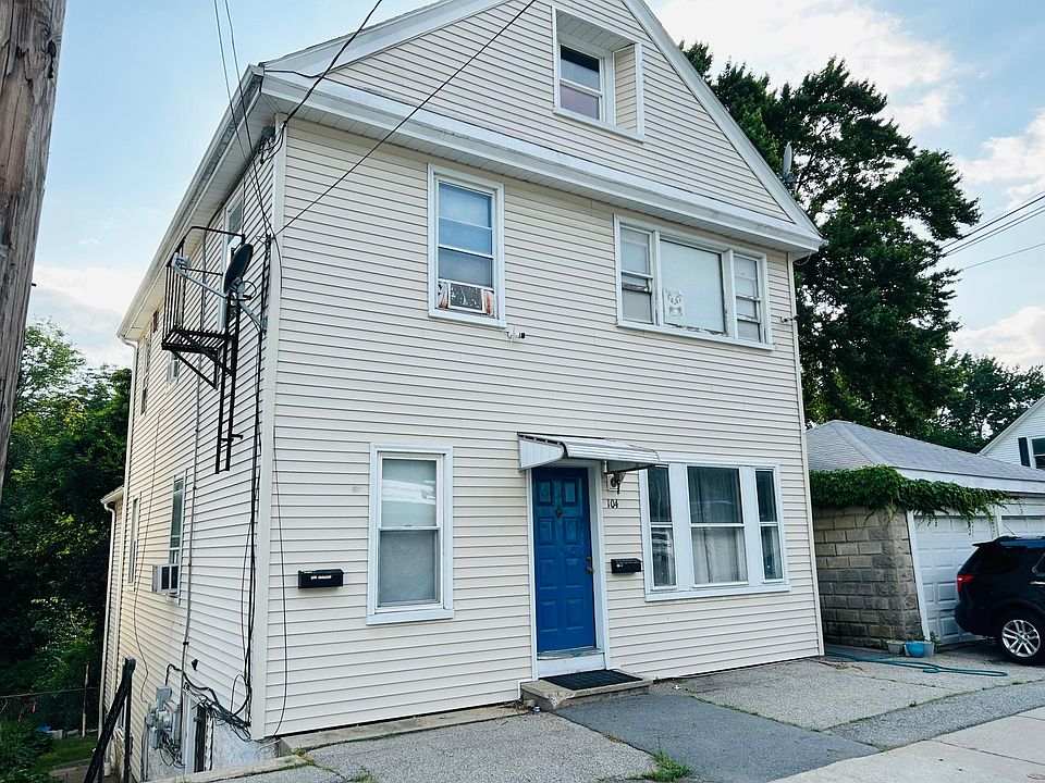 1st image of 104 Waterman Ave #1R
