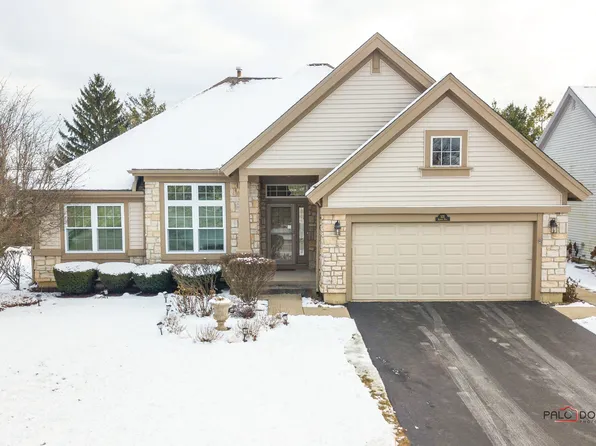 521 Bunker Hill Ct, Mundelein, IL 60060
