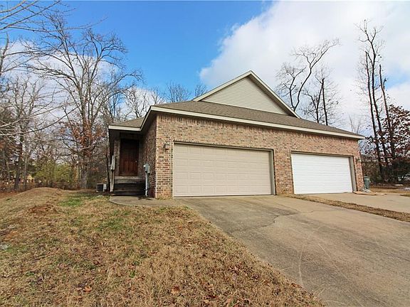 2nd image of 1968 E Peppervine Dr