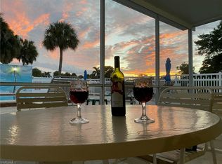 1412 Myerlee Country Club Blvd, Fort Myers, FL 33919