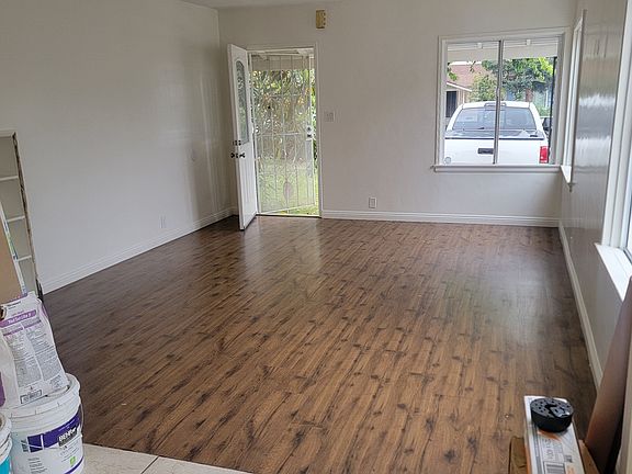 3rd image of 6235 Mary Ellen Ave