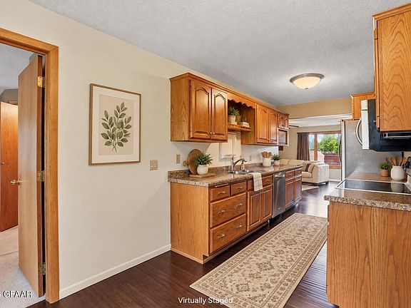 4th image of 726 13th St NW