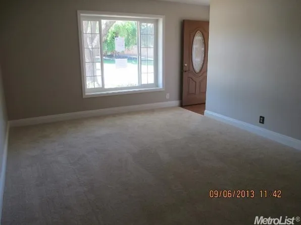 329 Garden Ct, Roseville, CA 95678
