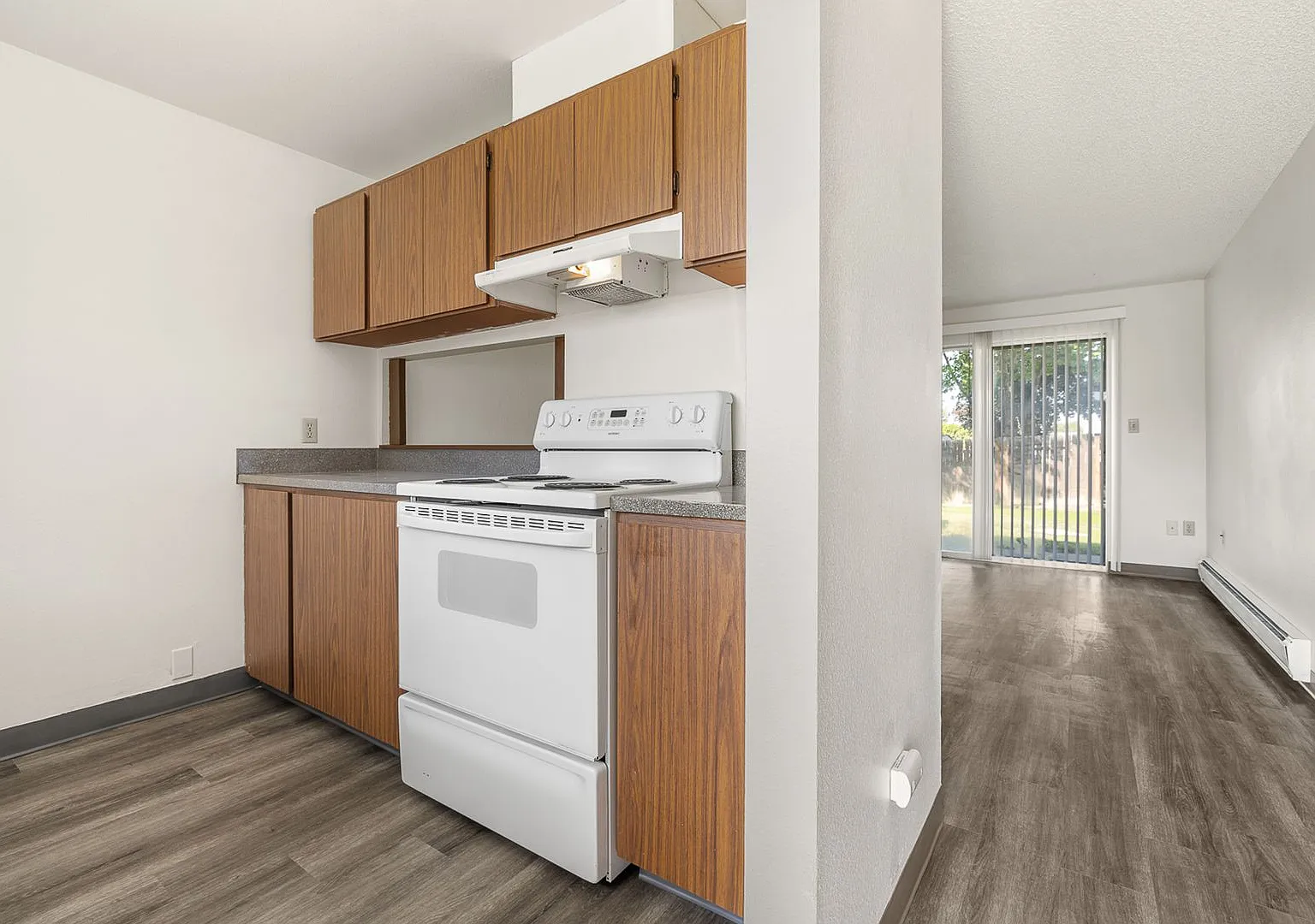 Grandview Apartments — Photo 3