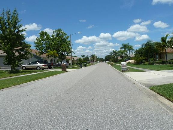 4th image of 2604 Rolling Broak Dr