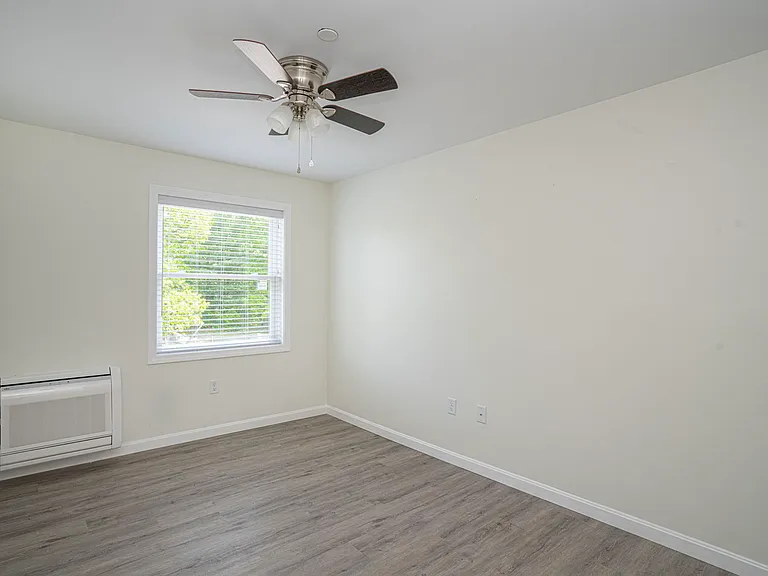 984 Sharon St #304 — Photo 10