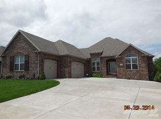 3839 N Rose Ave, Springfield, MO 65803