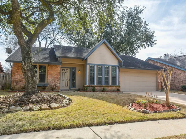 3324 Cannon Pass Ct, Sugar Land, TX 77478