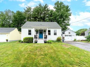 28 Maplewood Ave, Dover, NH 03820