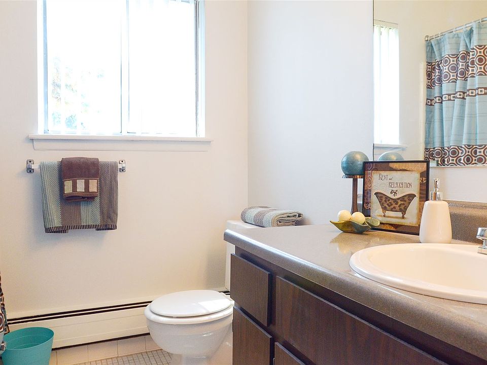 Tuscan Shores Bathroom