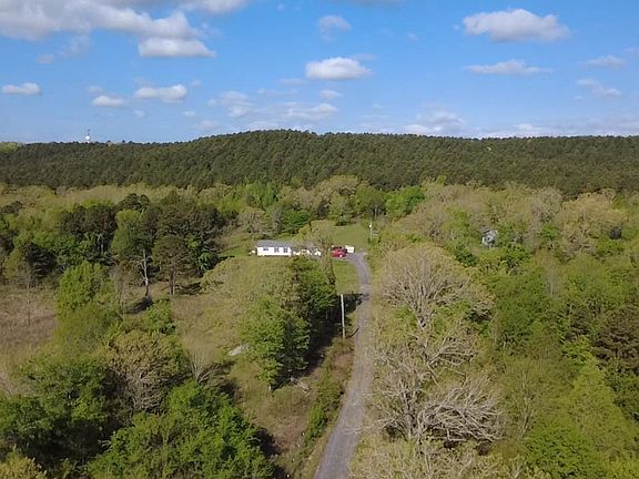 2nd image of 706 Old Waters Hwy