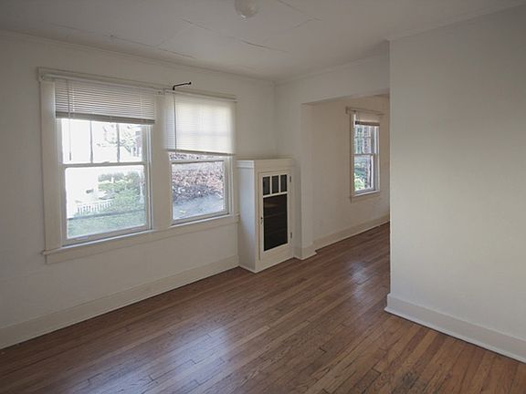 3rd image of 318 Whitney Ave #318