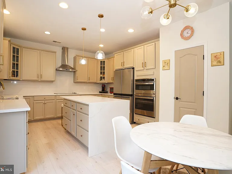 20779 Crescent Pointe Pl — Photo 14