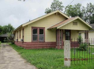 2834 Neches St, Beaumont, TX 77701