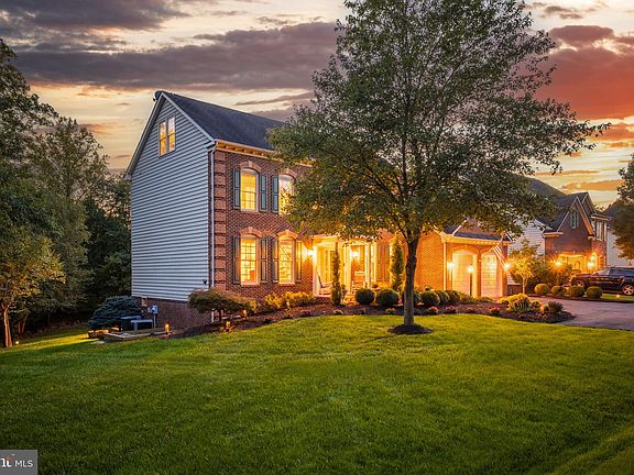 3rd image of 19104 Coton Reserve Dr