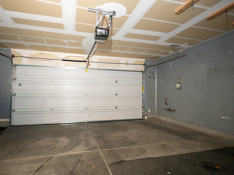 8910 W Marble Light Ave — Photo 24