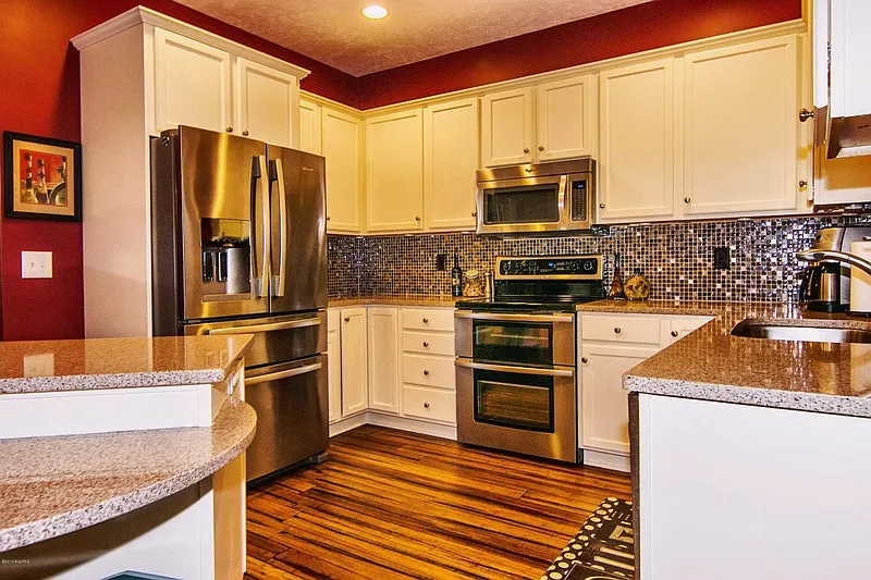 Thumbnail 8