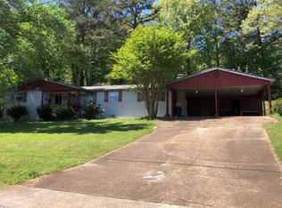 240 Gracie Ave, Ringgold, GA 30736