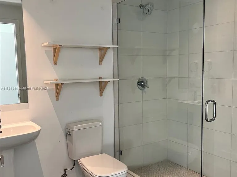 2900 NE 7th Ave #3404 — Photo 12
