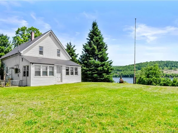 676 Otis Dr, Southampton, NB E6G 1H8