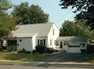 44 Leland Dr, East Hartford, CT 06108