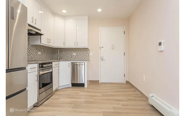 Rented by Douglas Elliman | media 44