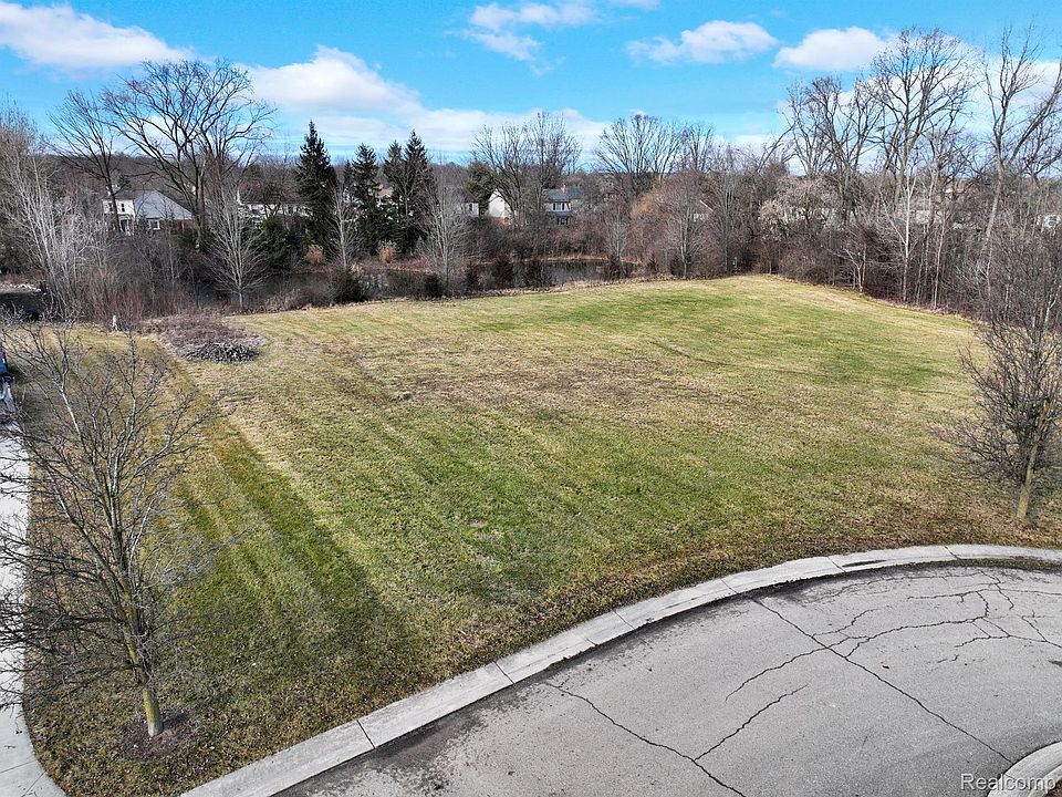 1st image of 6149 Maben Woods Ln