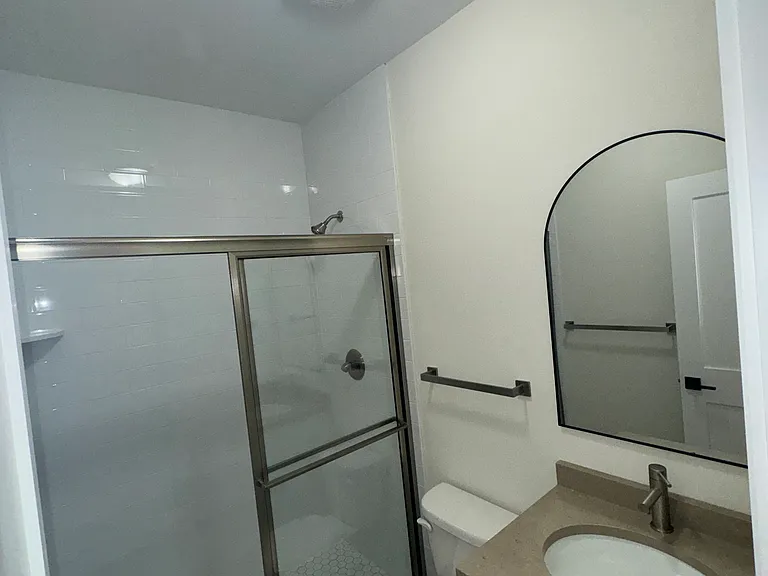 3721 Amboy Rd #1 — Photo 9