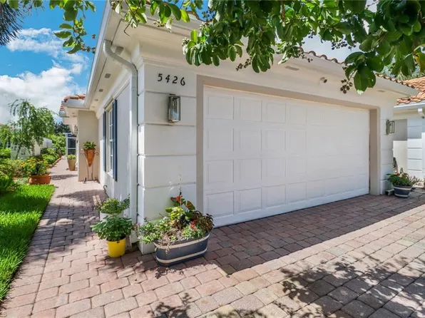 5426 Guadeloupe WAY, NAPLES, FL 34119