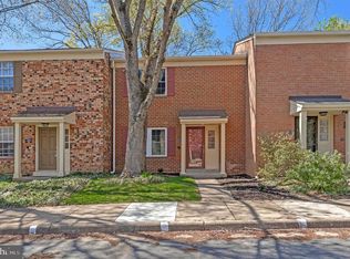 2254 Gunsmith Sq, Reston, VA