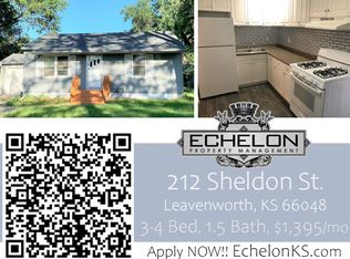 212 Sheldon St, Leavenworth, KS 66048