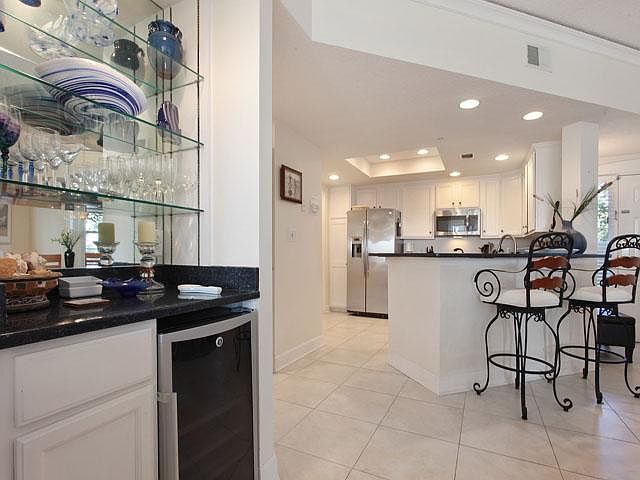 2nd image of 41 Ocean Ln APT 6205