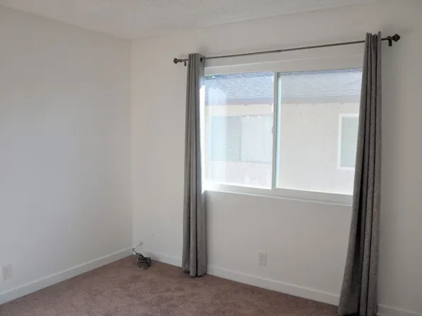 1189 W Sierra Madre Ave, Azusa, CA