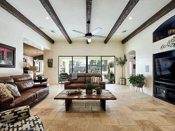 4th image of 8419 W LOUISE Court