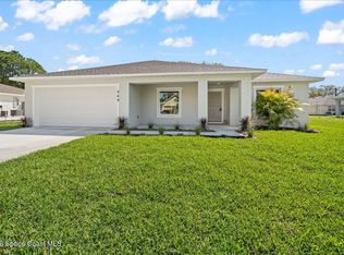 449 Wells Ave SW, Palm Bay, FL 32908