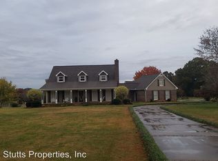 280 Oakdale Dr, Florence, AL 35633